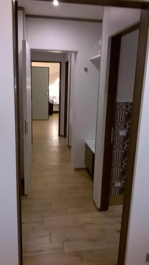 Апартаменти Monolocale Di Via Mameli Верона Екстер'єр фото